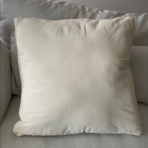 Extra large Moroccan style accent pillow - Picture 6 of 6